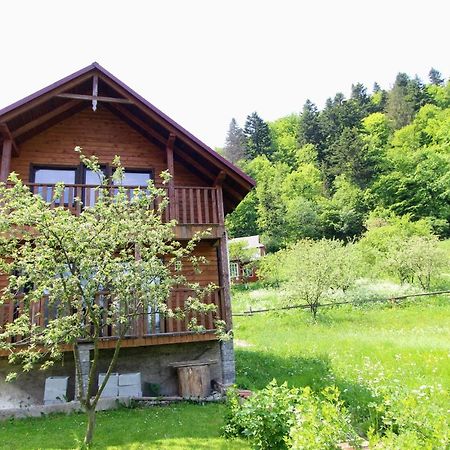 Котедж "Карпатський Краєвид" Yaremche Ngoại thất bức ảnh