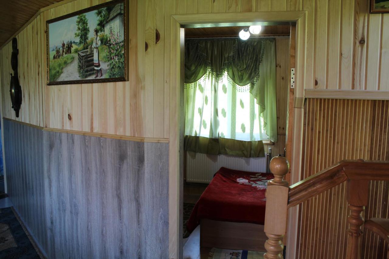 Котедж "Карпатський Краєвид" Yaremche Ngoại thất bức ảnh